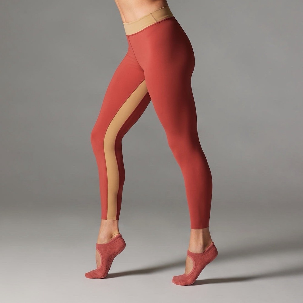 Tavi Sculpt S Spicy Camel Mid Rise 7/8 Leggings Colorblock 25" Inseam Athleisure